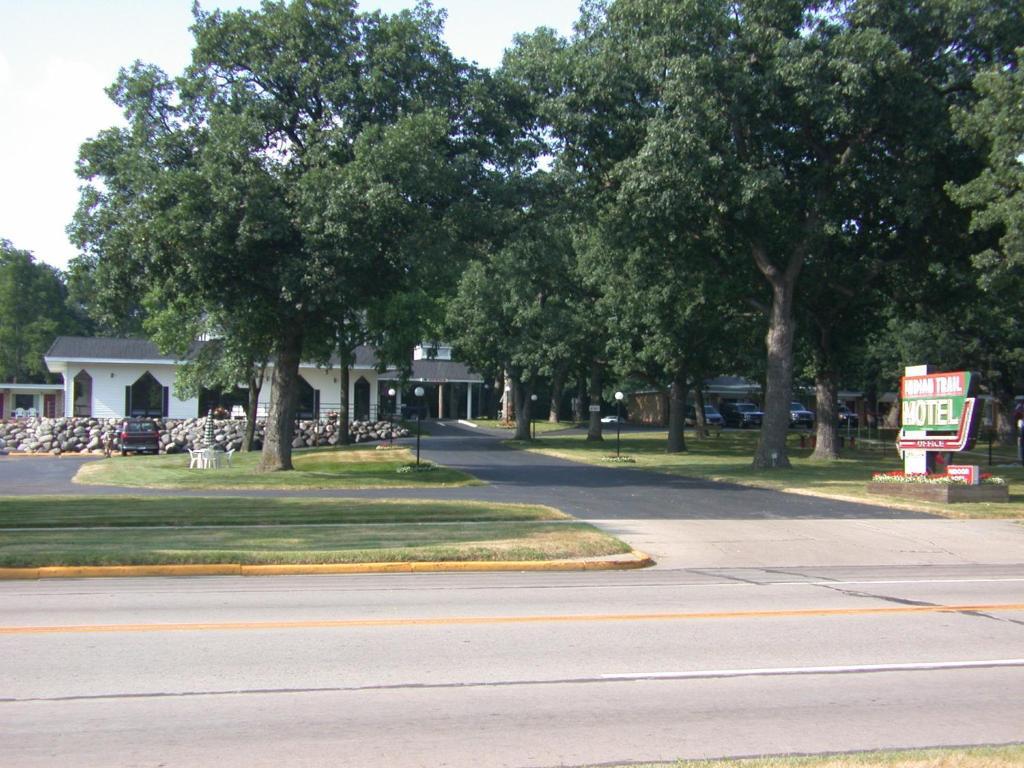 Indian Trail Motel Wisconsin Dells Exterior foto