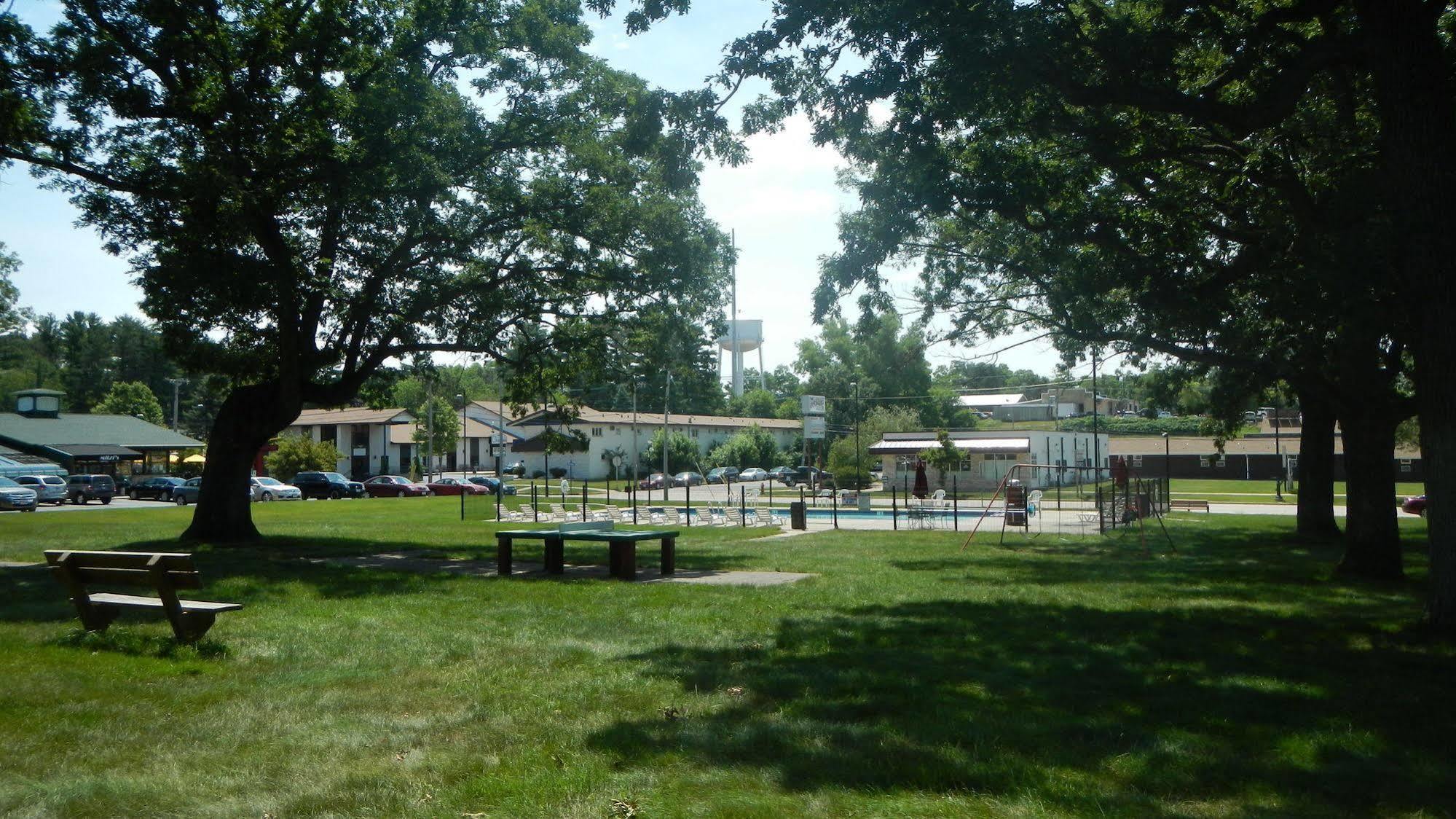 Indian Trail Motel Wisconsin Dells Exterior foto